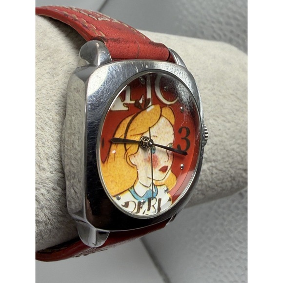 Disney MC0472 Alice In Wonderland New Battery Watch 30MM 7.5\